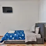 Easy Downtown Inn
